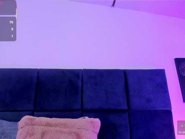 AprilJhonnes live cam on BongaCams