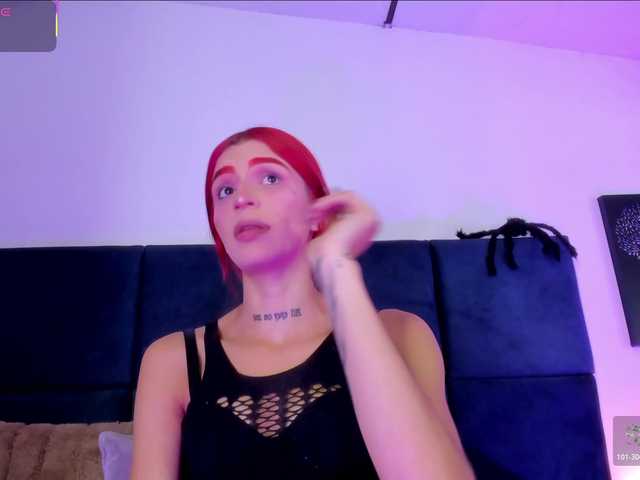 AprilJhonnes live cam on BongaCams