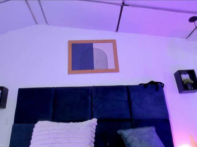 AprilJhonnes live cam on BongaCams