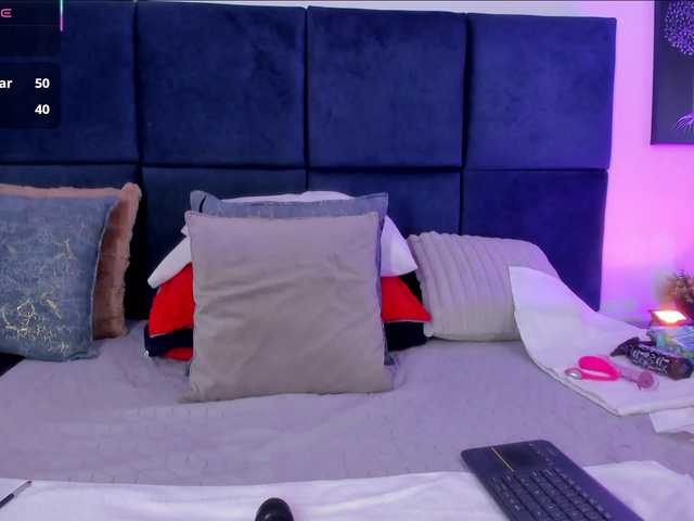AprilJhonnes live cam on BongaCams