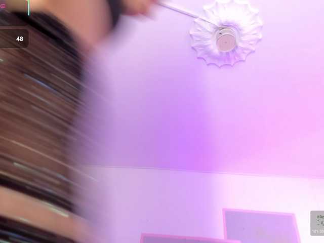 AprilJhonnes live cam on BongaCams