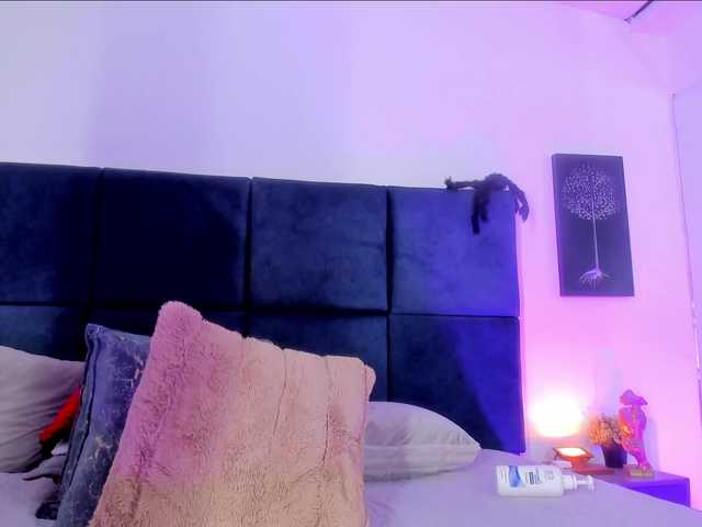 AprilJhonnes