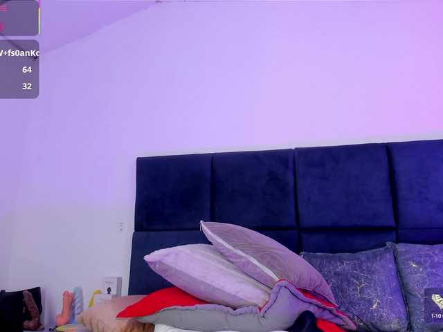 AprilJhonnes live cam on BongaCams