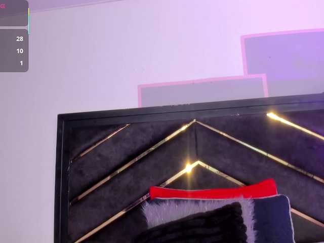 AprilJhonnes live cam on BongaCams