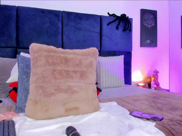 AprilJhonnes