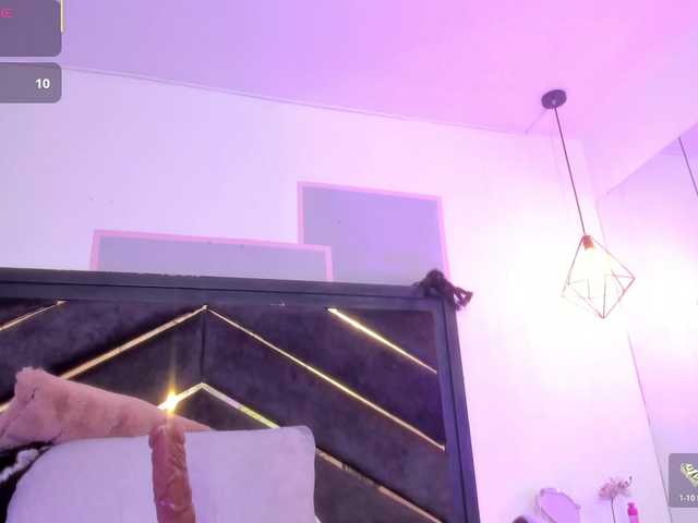 AprilJhonnes live cam on BongaCams