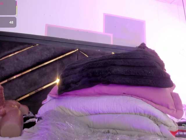 AprilJhonnes live cam on BongaCams