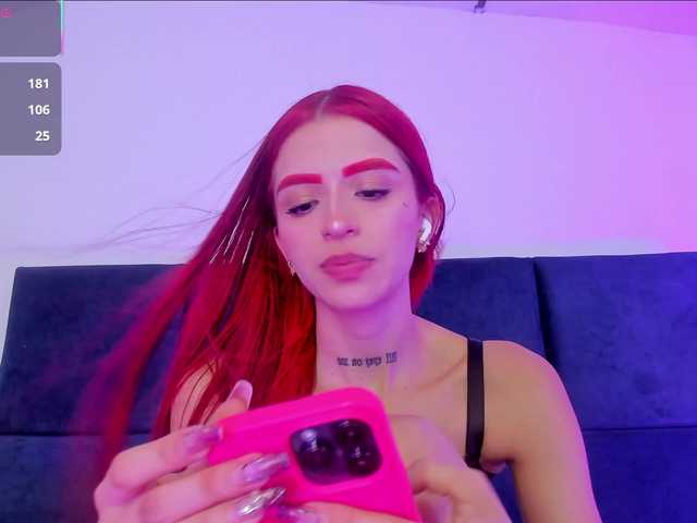 AprilJhonnes live cam on BongaCams