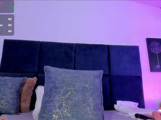 AprilJhonnes live cam on BongaCams