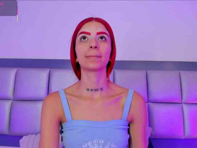 AprilJhonnes webcam