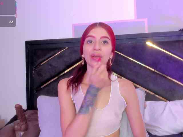 AprilJhonnes webcam