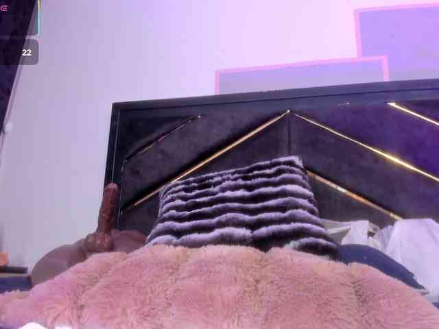 AprilJhonnes webcam