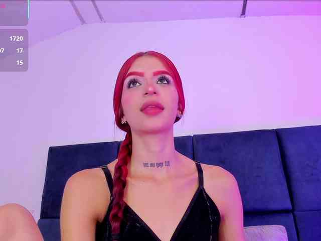 AprilJhonnes webcam