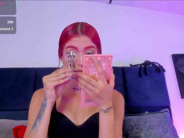 AprilJhonnes webcam