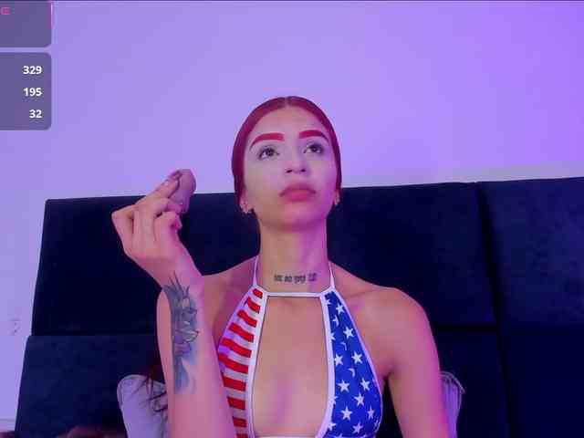AprilJhonnes webcam