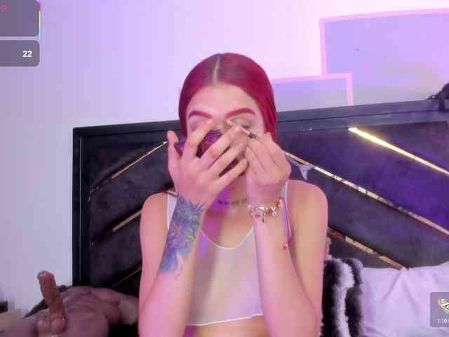 AprilJhonnes webcam