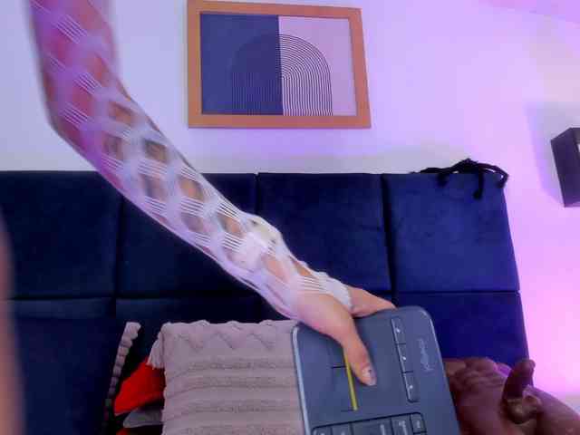 AprilJhonnes