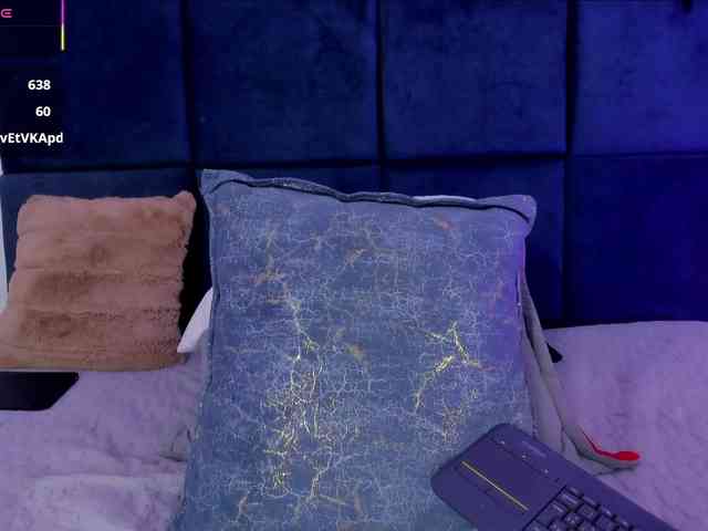 AprilJhonnes webcam