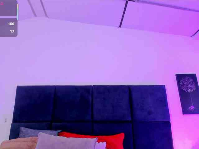 AprilJhonnes Live Webcam on BongaCams