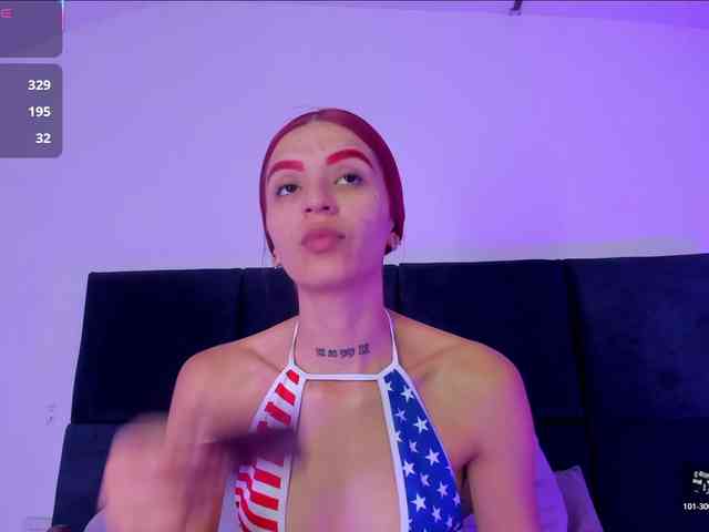 AprilJhonnes webcam