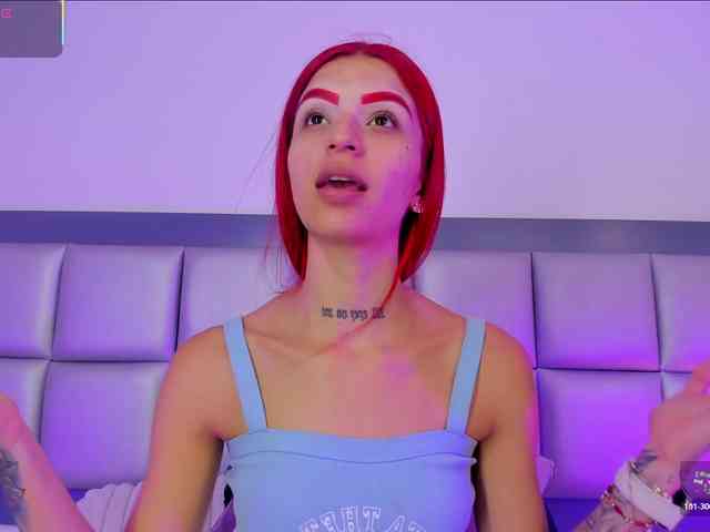 AprilJhonnes webcam