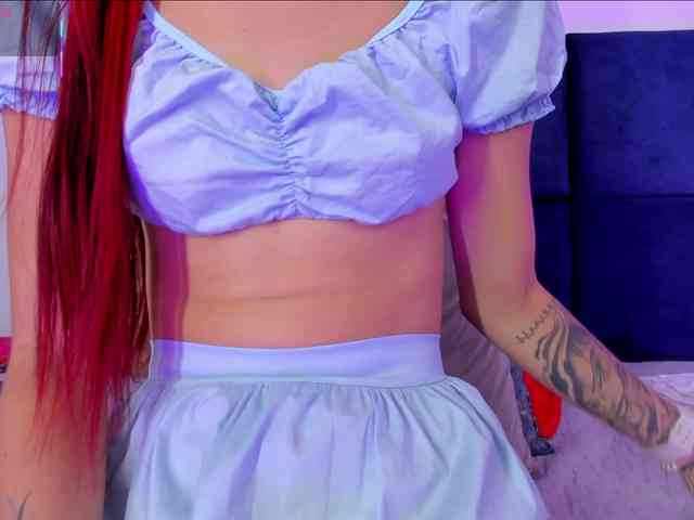 AprilJhonnes webcam