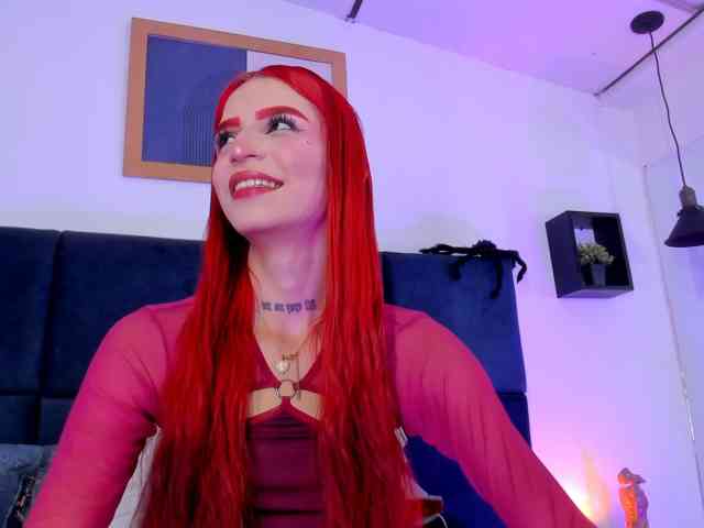 AprilJhonnes webcam