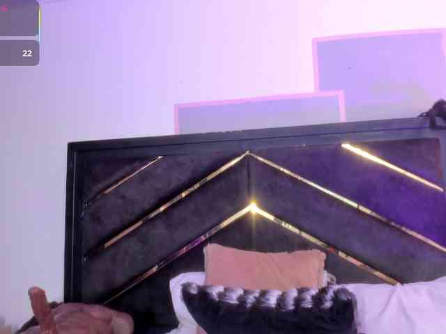AprilJhonnes webcam