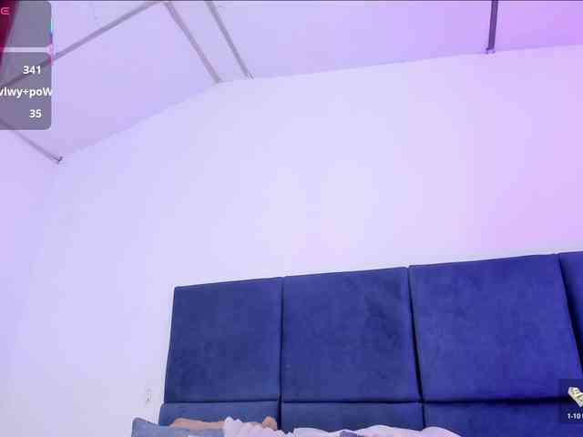 AprilJhonnes webcam