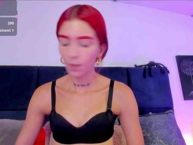 AprilJhonnes webcam