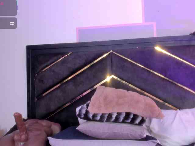 AprilJhonnes webcam