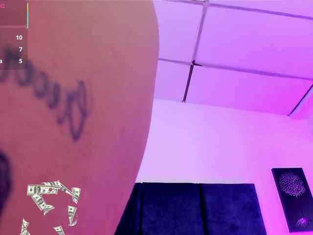 AprilJhonnes webcam