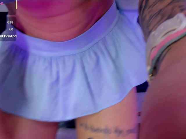 AprilJhonnes webcam