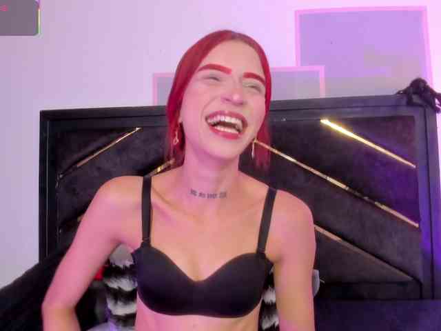 AprilJhonnes webcam