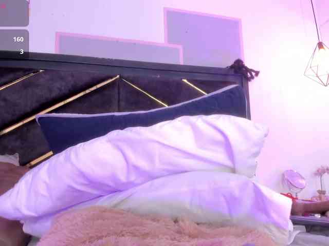 AprilJhonnes webcam