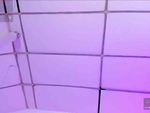 AprilJhonnes webcam