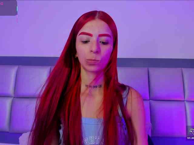 AprilJhonnes webcam