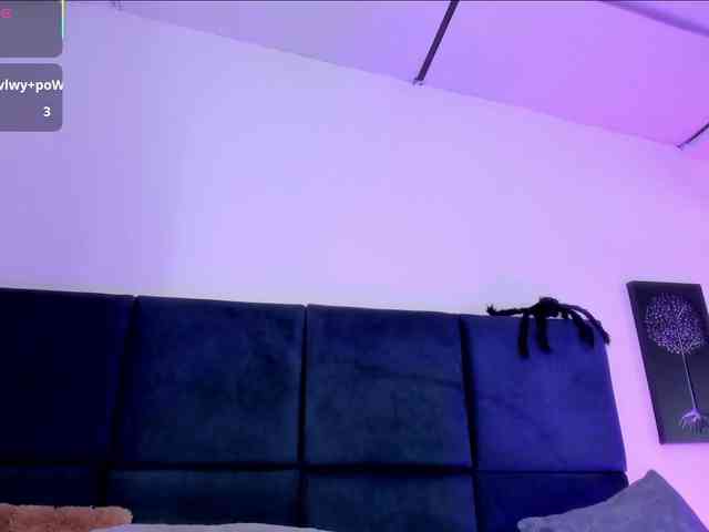 AprilJhonnes webcam