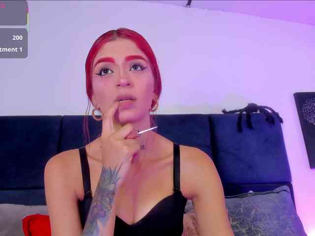 AprilJhonnes webcam