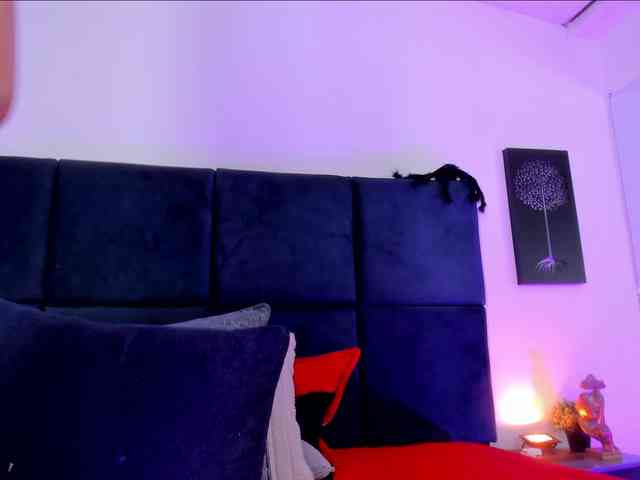 AprilJhonnes