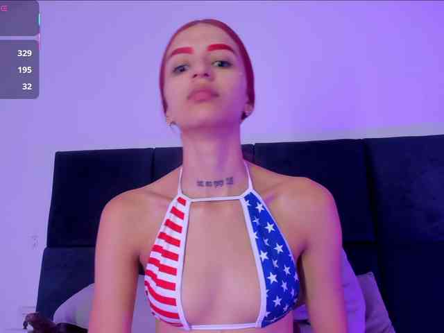 AprilJhonnes webcam