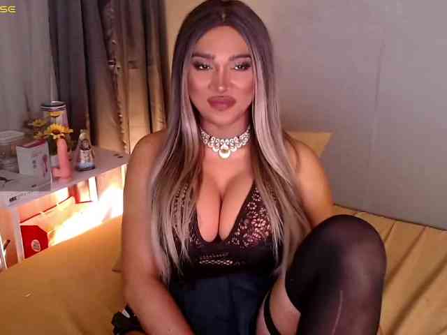 xcindyx Sex Cam Show