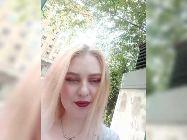 AliciaSvip live cam on BongaCams