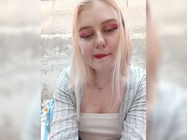 AliciaSvip live cam on BongaCams