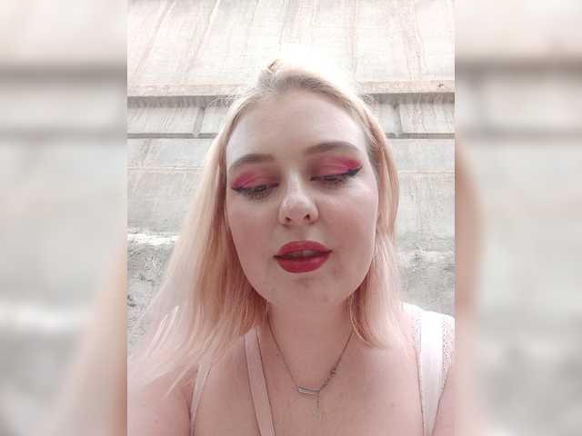 aliciasvip cam belle