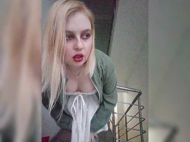 AliciaSvip webcam