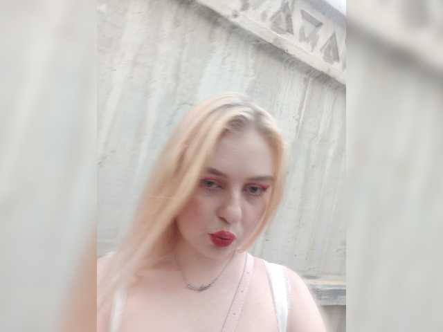 AliciaSvip live cam on BongaCams
