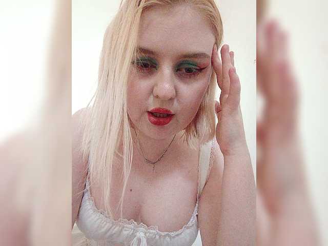 AliciaSvip webcam