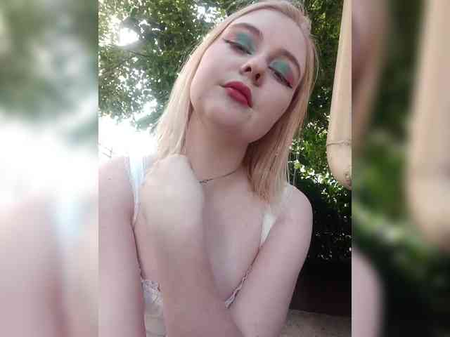 AliciaSvip webcam