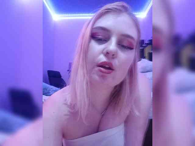 AliciaSvip webcam